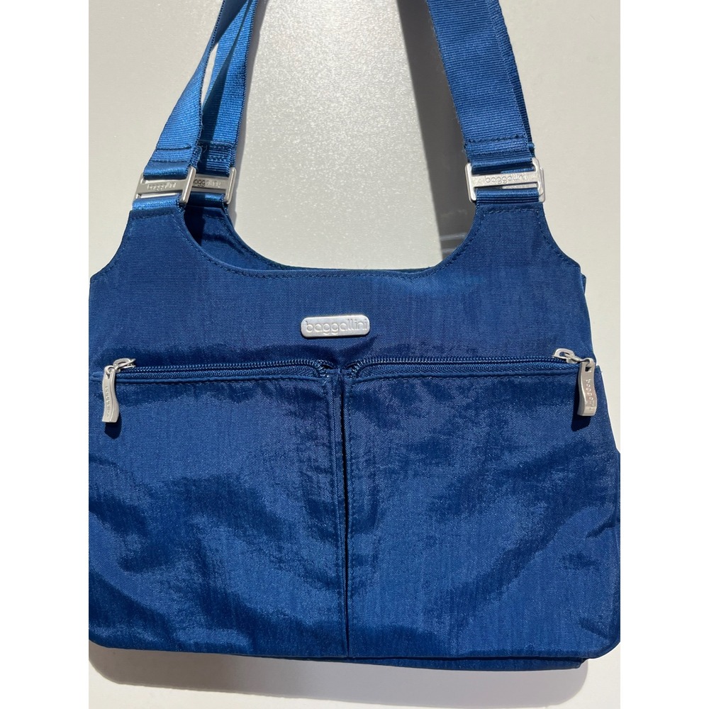 Baggallini Blue Nylon Hobo Shoulder Bag Adjustable Strap Travel Organizer